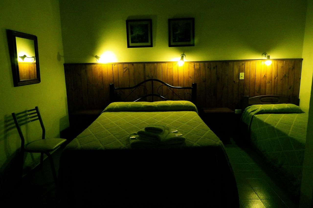 Nuevo Hotel Belgrano San Nicolás de los Arroyos Buitenkant foto